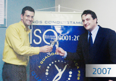 Expansão e preparação para novos serviços em 2007